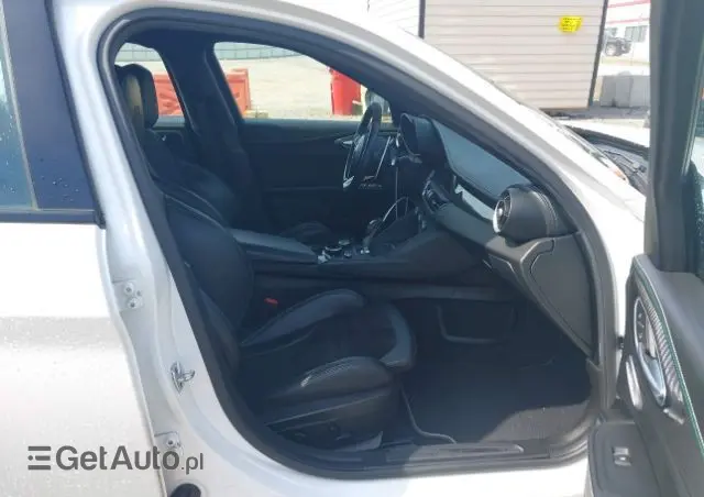 ALFA ROMEO Giulia 2.9 Bi Turbo V6 Quadrifoglio
