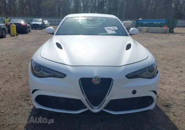 ALFA ROMEO Giulia 2.9 Bi Turbo V6 Quadrifoglio