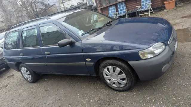 FORD Escort Bolero 2