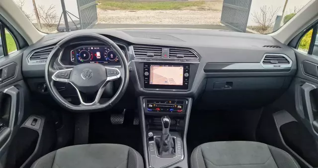 VOLKSWAGEN Tiguan 2.0 TDI Elegance DSG