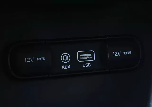 KIA Sportage 2,0 CRDI 2WD Vision