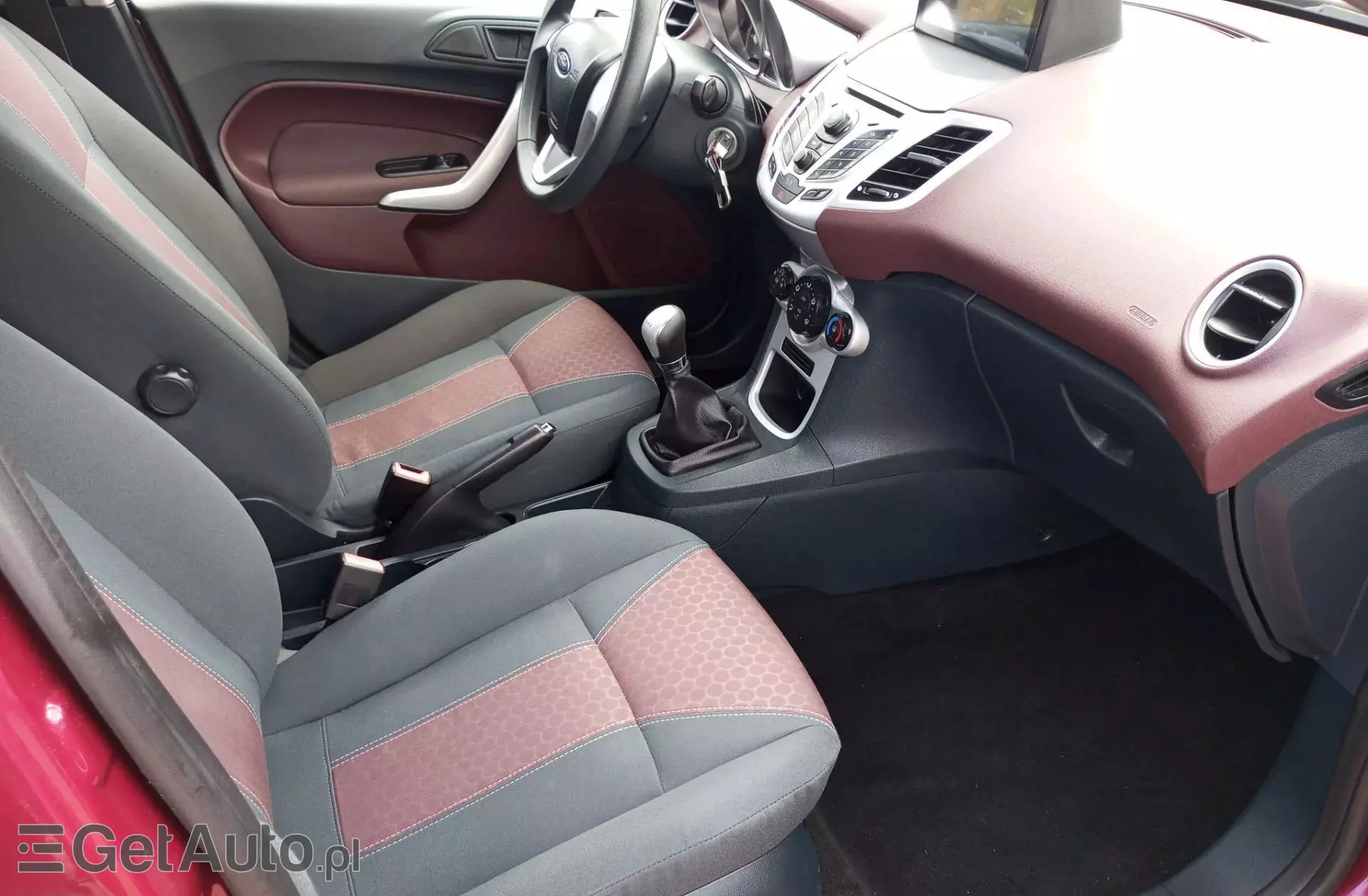 FORD Fiesta 1.4 Duratec (96 KM)