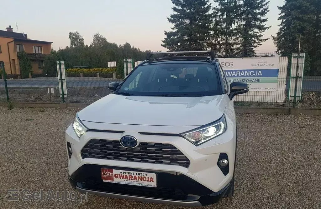 TOYOTA RAV4 