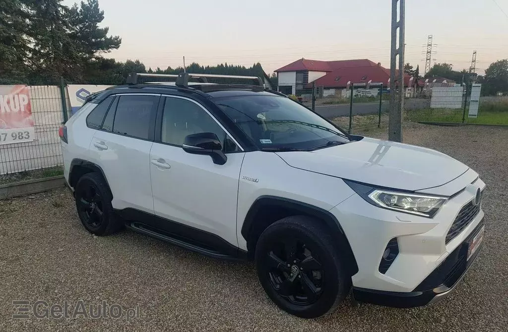 TOYOTA RAV4 