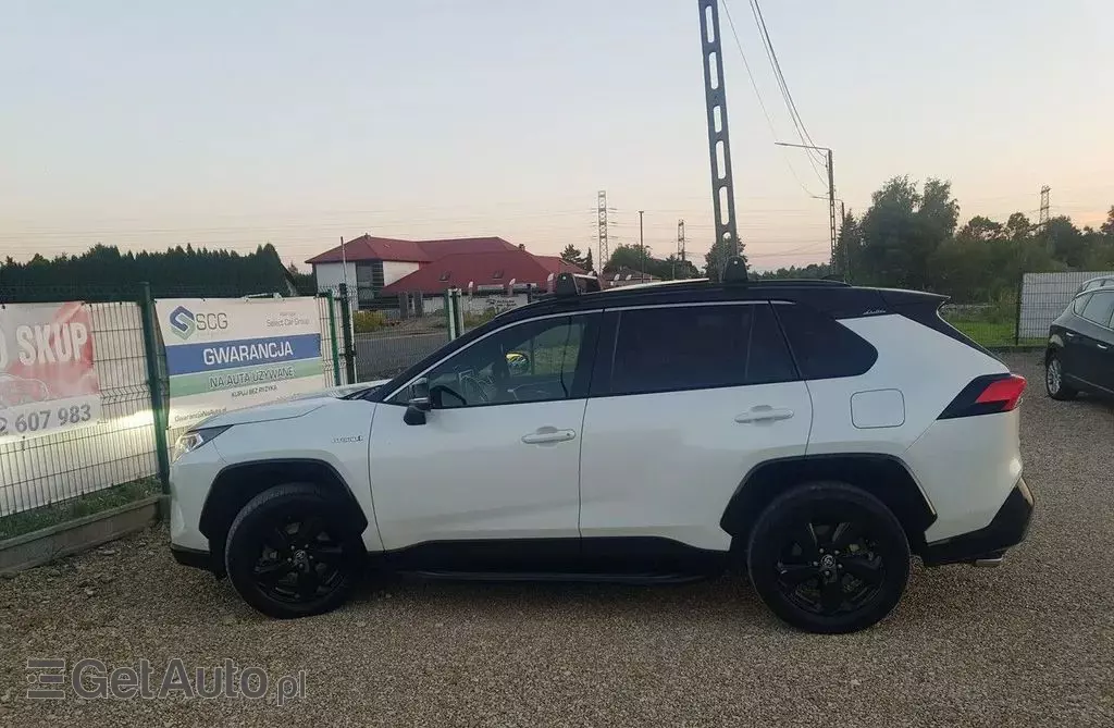 TOYOTA RAV4 