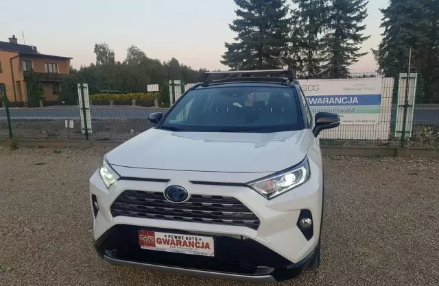 TOYOTA RAV4 