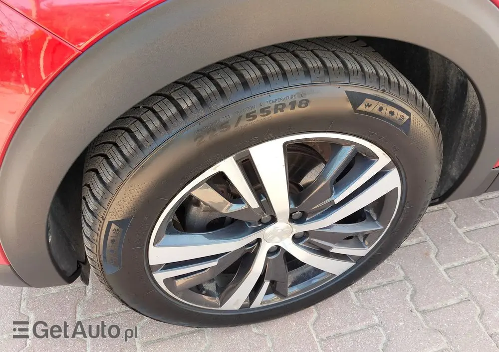 PEUGEOT 3008 BlueHDi 130 Stop & Start Allure