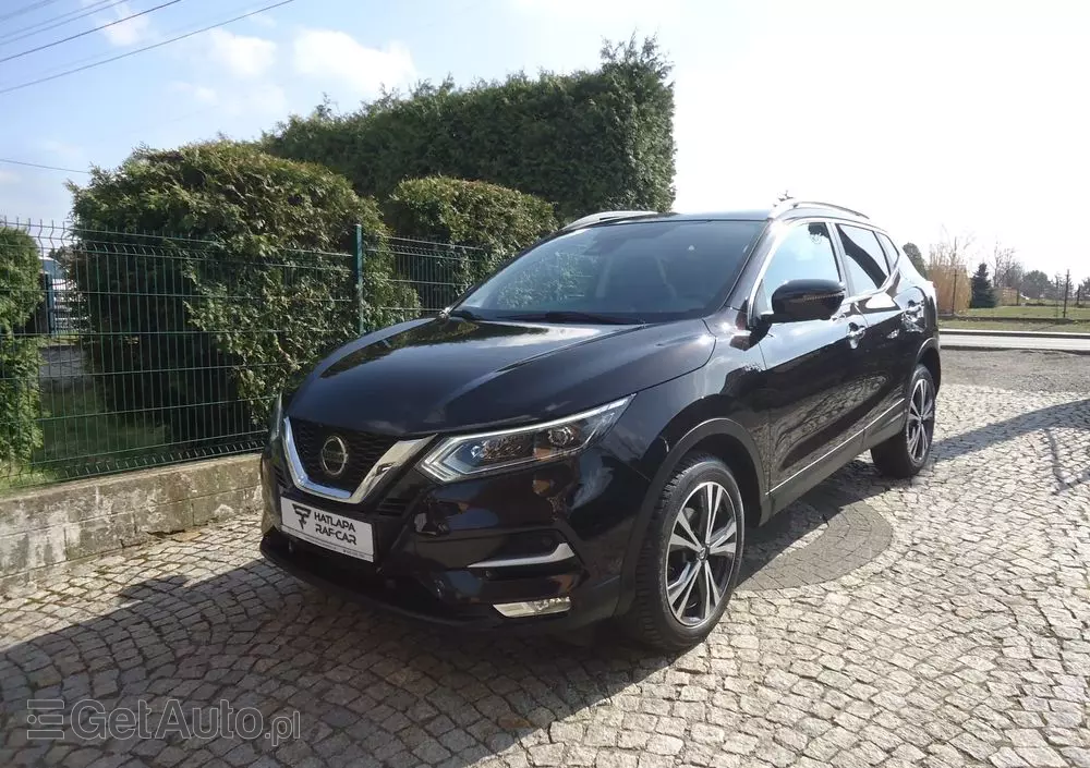 NISSAN Qashqai 1.3 DIG-T N-Connecta