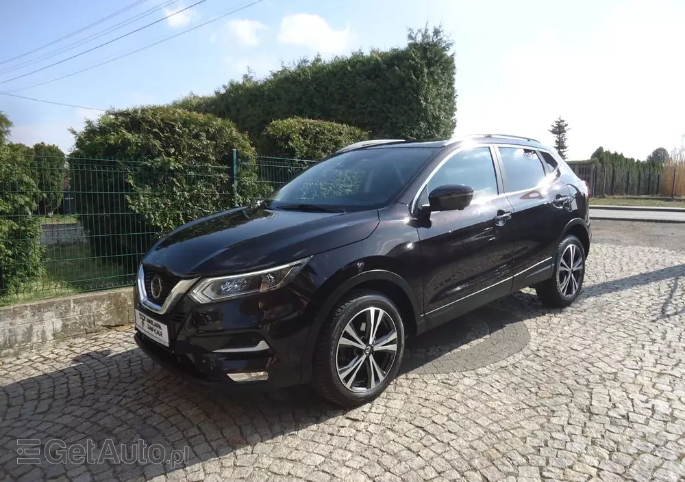 NISSAN Qashqai 1.3 DIG-T N-Connecta