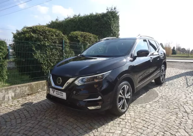 NISSAN Qashqai 1.3 DIG-T N-Connecta