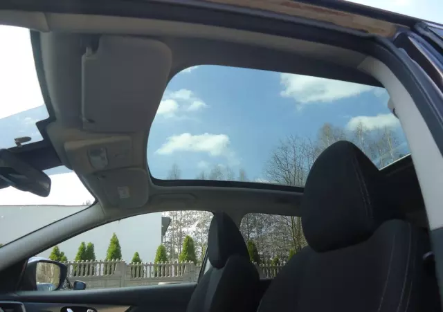 NISSAN Qashqai 1.3 DIG-T N-Connecta