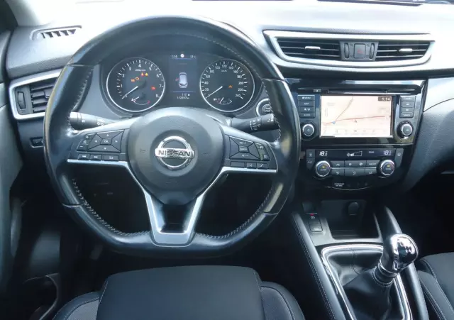 NISSAN Qashqai 1.3 DIG-T N-Connecta