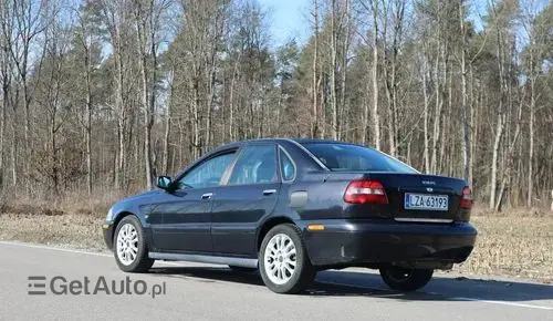 VOLVO S40 