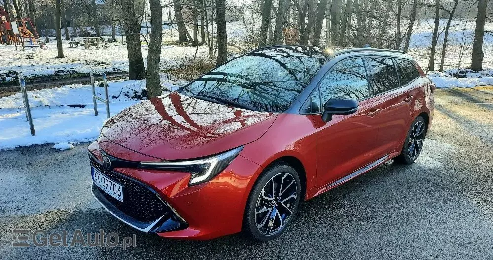 TOYOTA Corolla 2.0 Hybrid GR Sport Dynamic