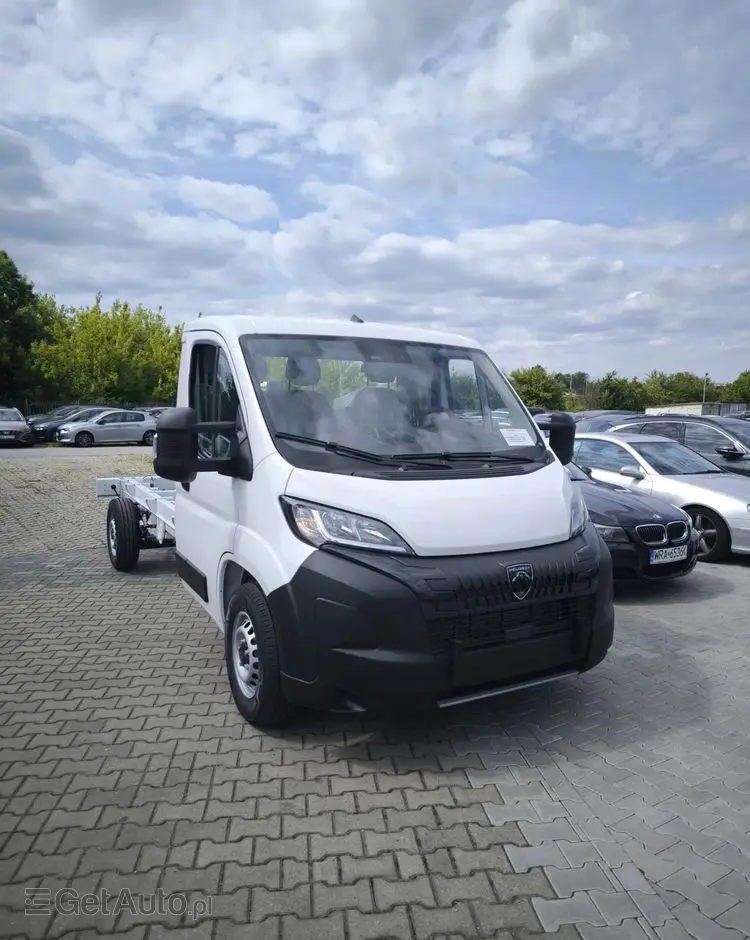 PEUGEOT Boxer podwozie do zabudowy 
