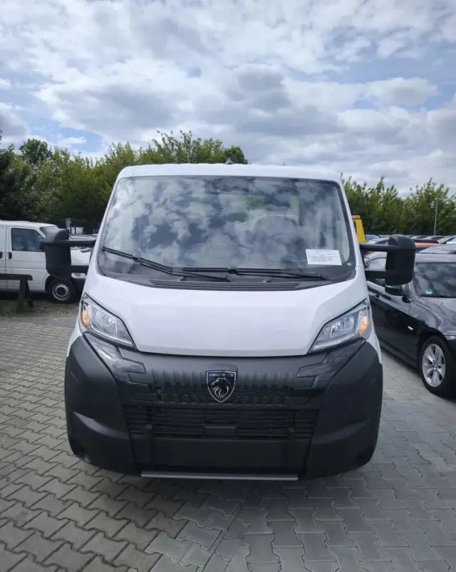 PEUGEOT Boxer podwozie do zabudowy 