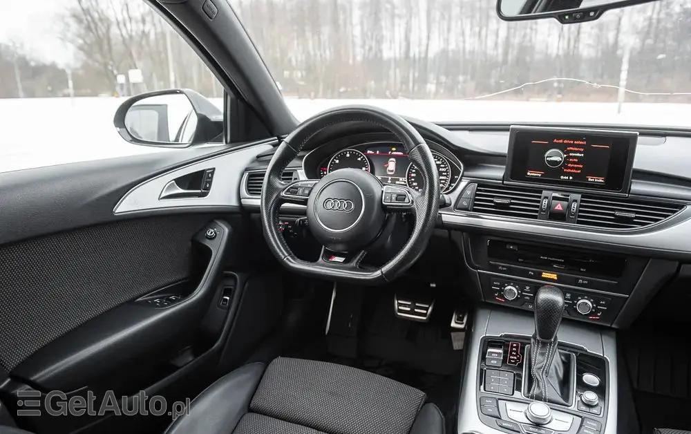 AUDI A6 Avant 2.0 TDI quattro S tronic