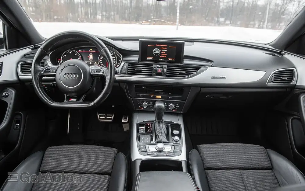 AUDI A6 Avant 2.0 TDI quattro S tronic