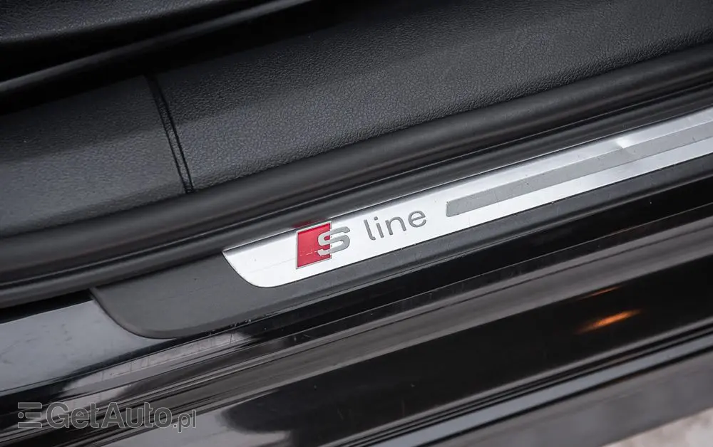 AUDI A6 Avant 2.0 TDI quattro S tronic