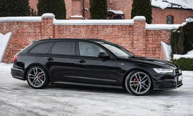 AUDI A6 Avant 2.0 TDI quattro S tronic