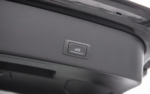 AUDI A6 Avant 2.0 TDI quattro S tronic