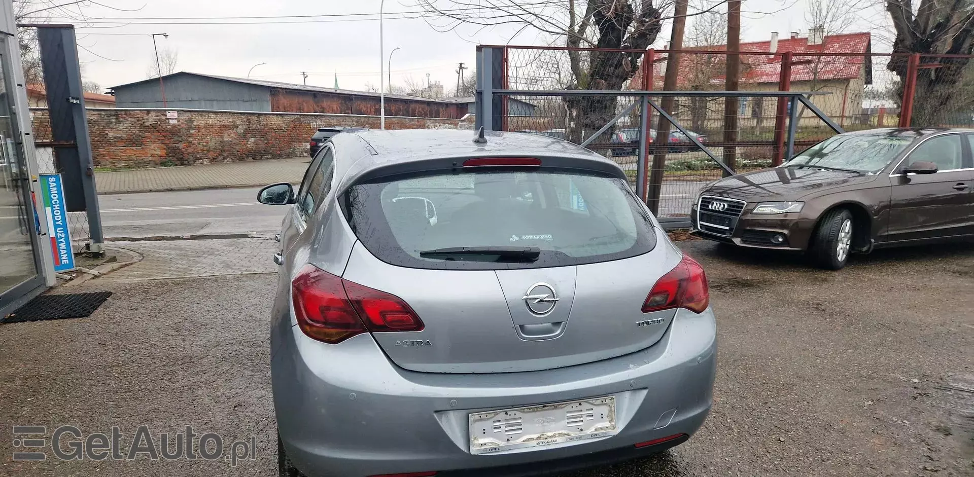 OPEL Astra 1.6 Turbo (180 KM)