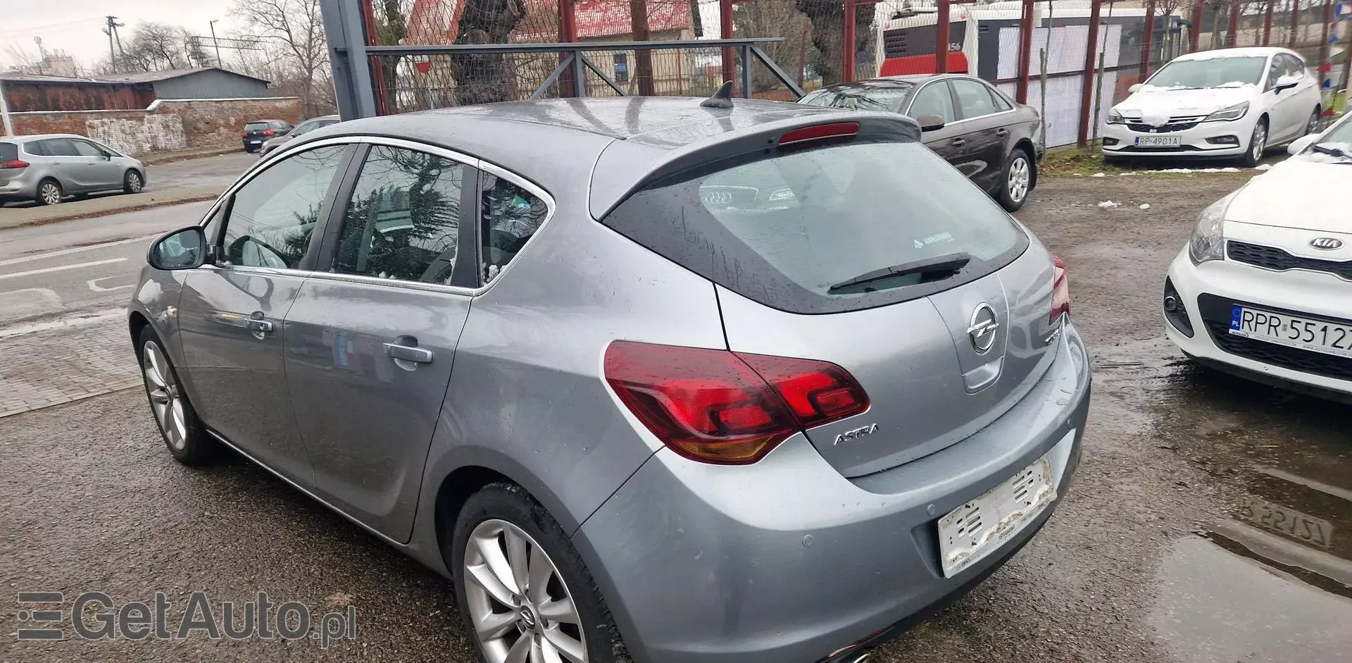 OPEL Astra 1.6 Turbo (180 KM)