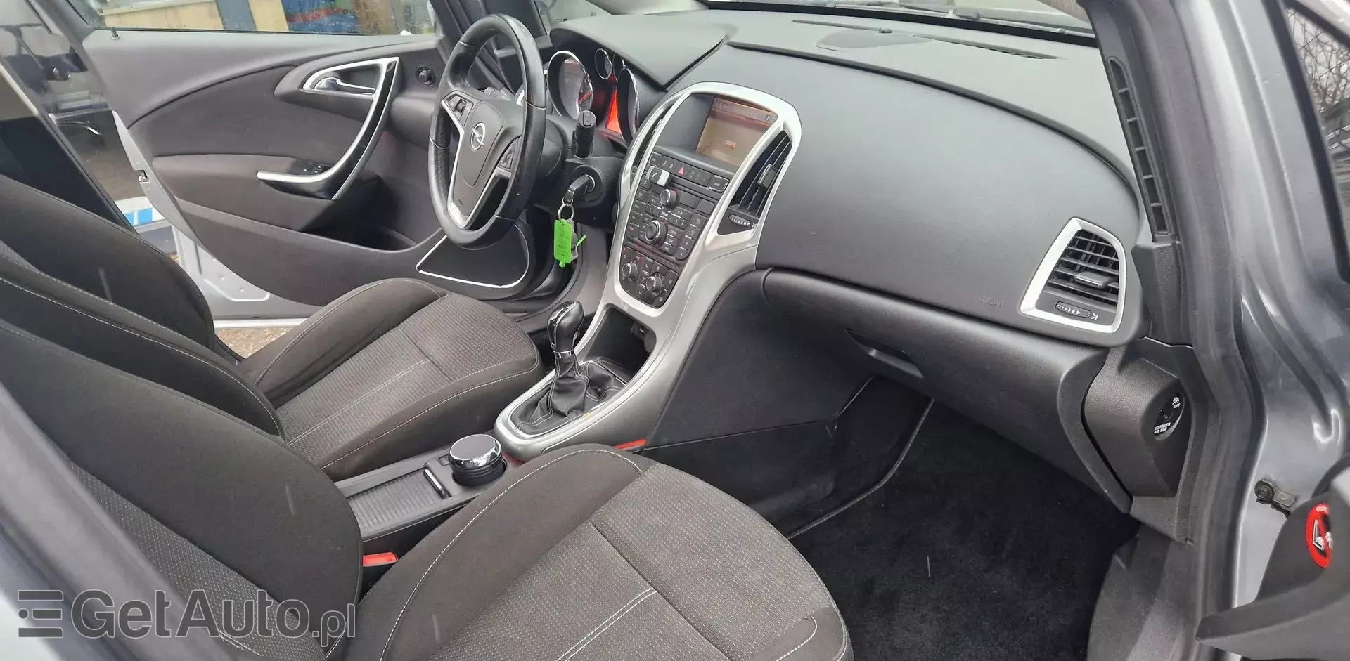 OPEL Astra 1.6 Turbo (180 KM)