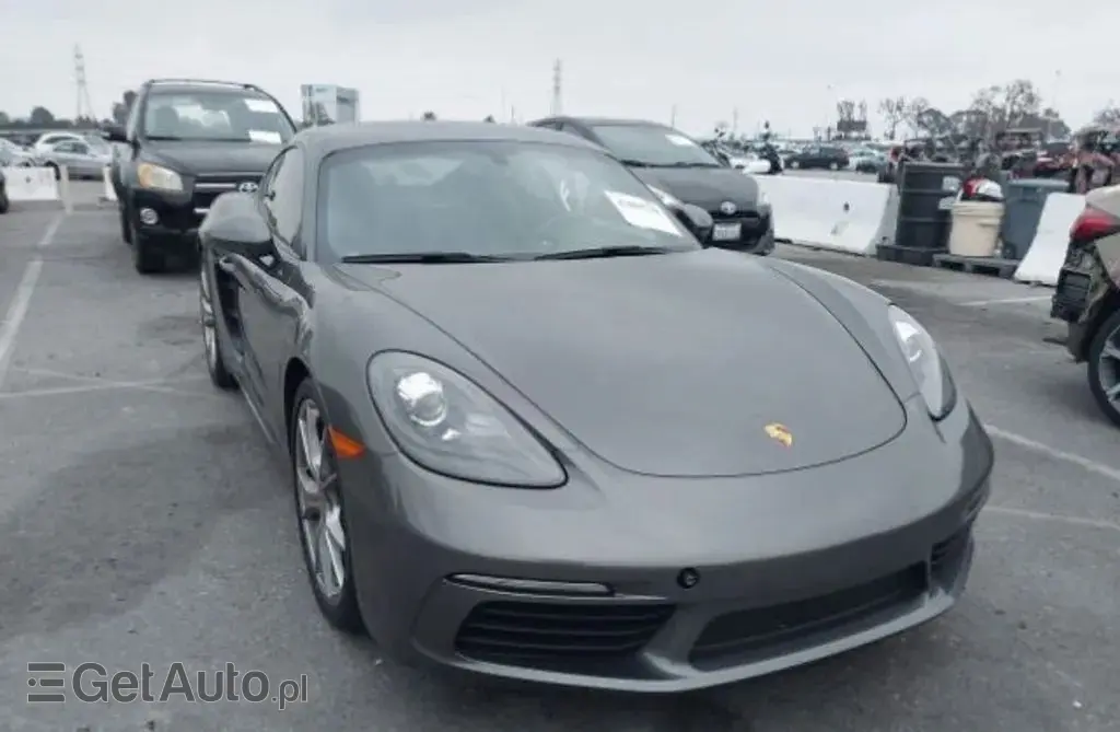 PORSCHE 718 Cayman 