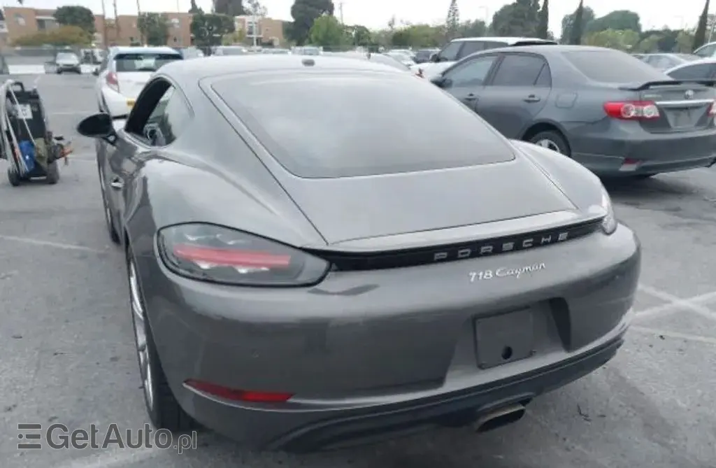 PORSCHE 718 Cayman 