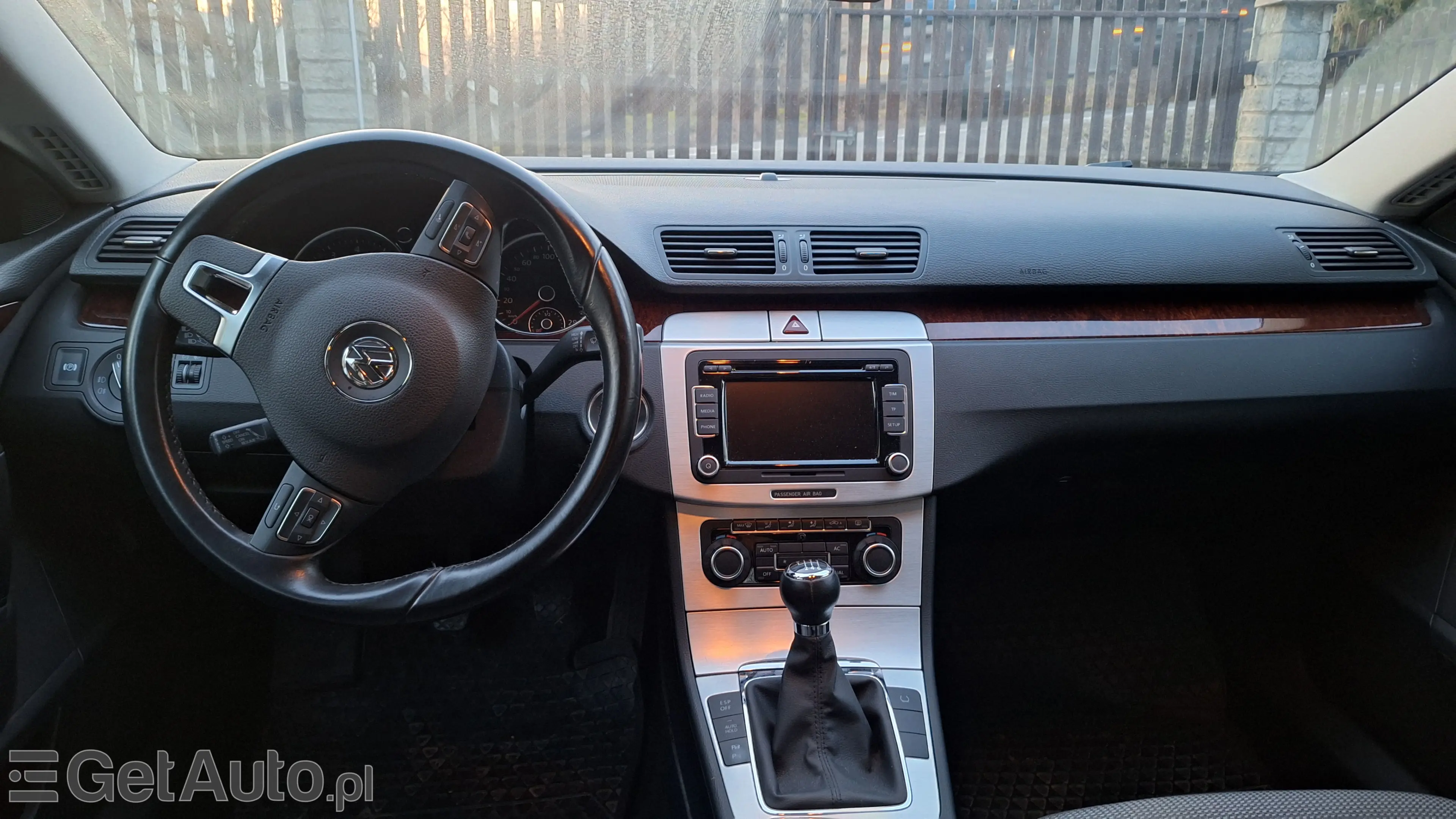 VOLKSWAGEN Passat Sportline