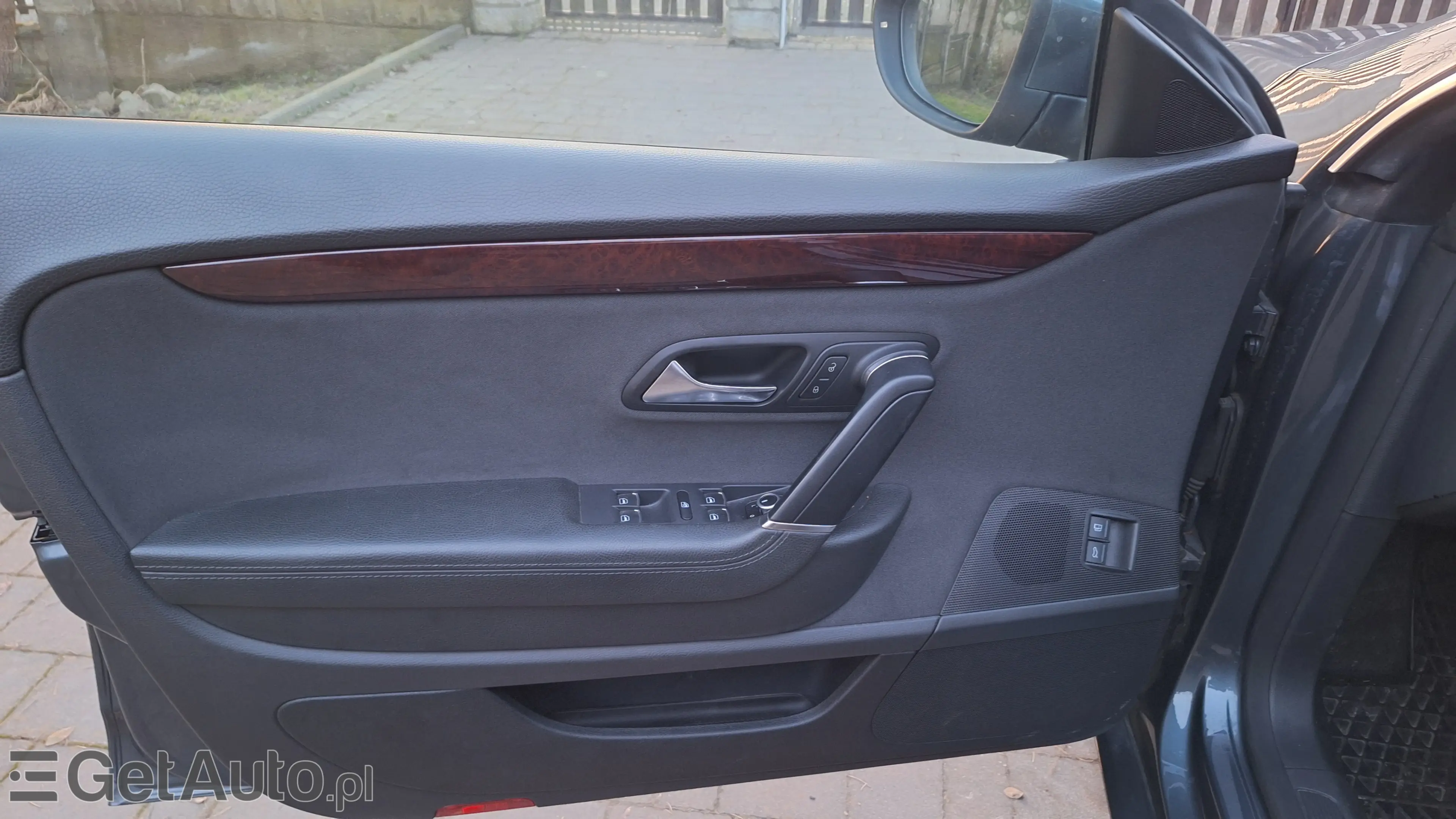 VOLKSWAGEN Passat Sportline