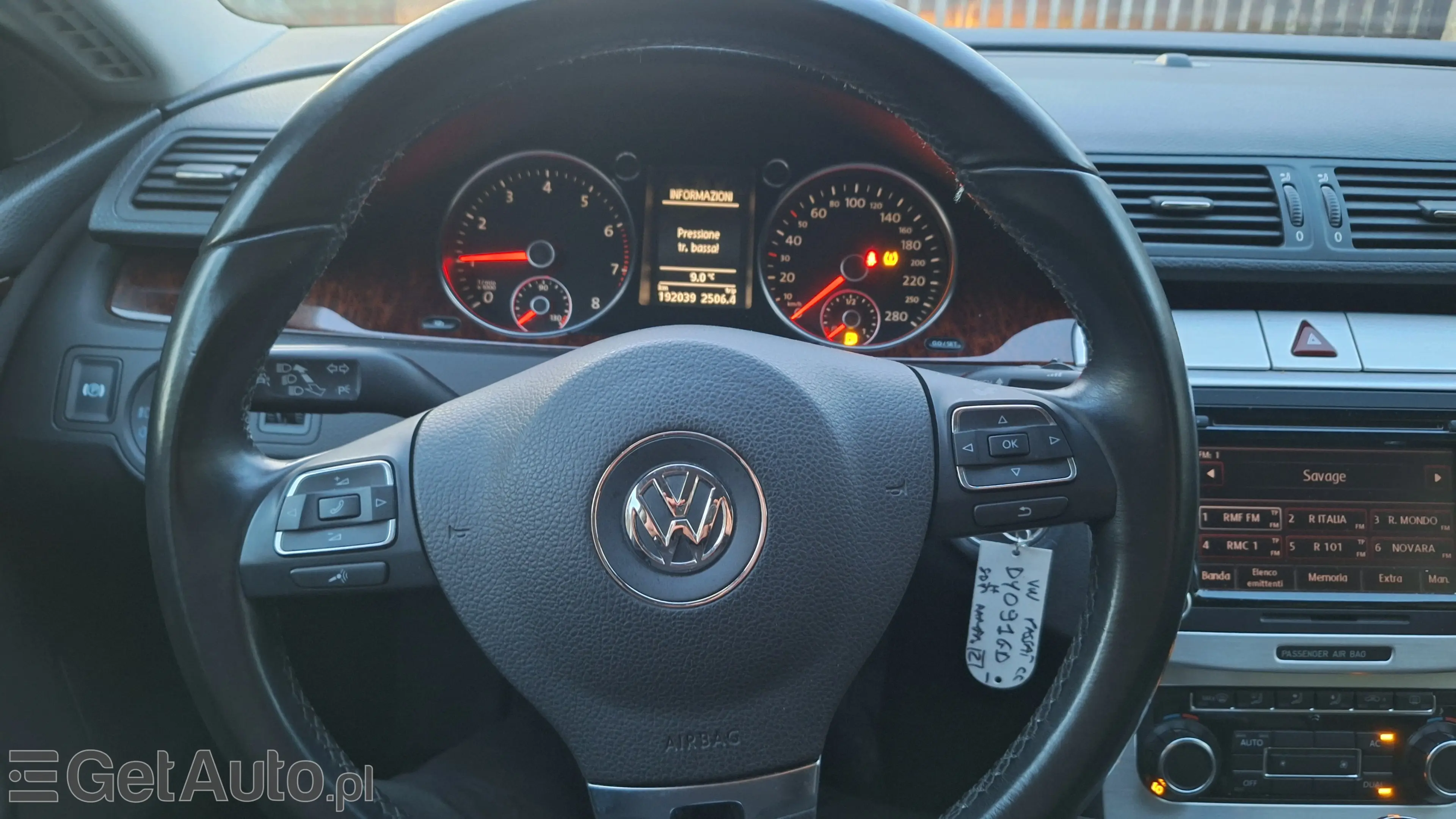 VOLKSWAGEN Passat Sportline