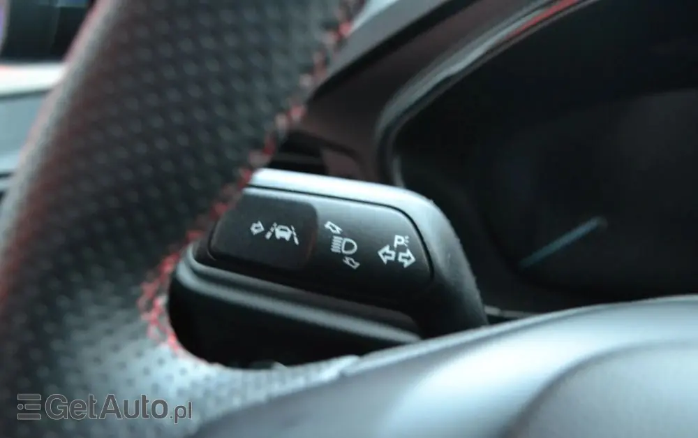 FORD Focus 1.0 EcoBoost Start-Stopp-System ST-LINE