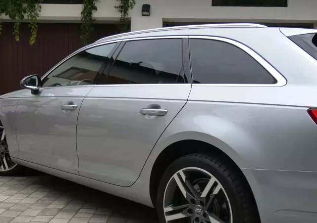 AUDI A4 Avant 2.0 TDI design