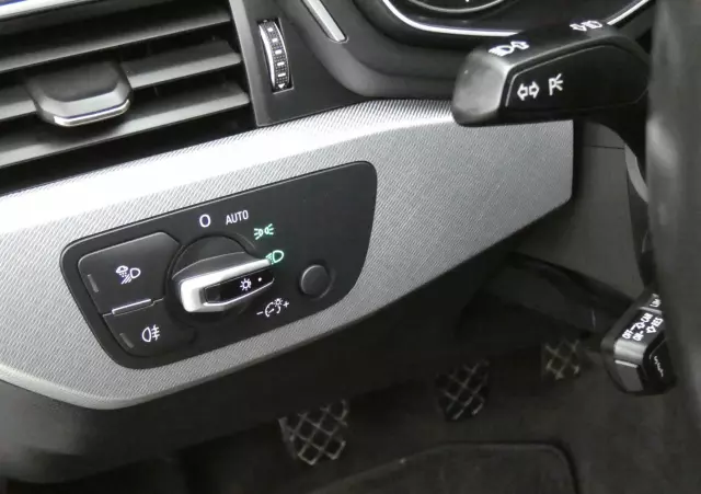 AUDI A4 Avant 2.0 TDI design