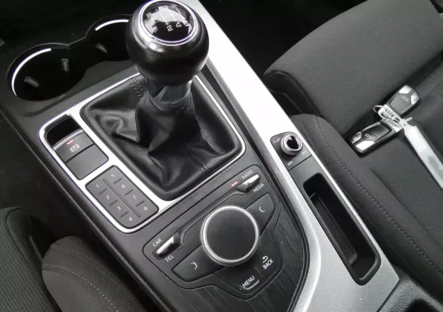 AUDI A4 Avant 2.0 TDI design