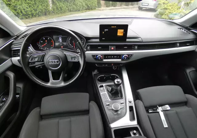 AUDI A4 Avant 2.0 TDI design