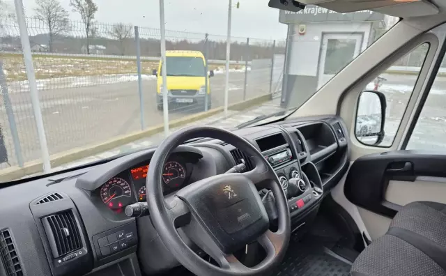 PEUGEOT Boxer 