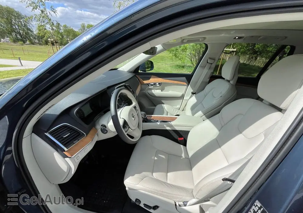 VOLVO XC 90 T6 AWD Geartronic Momentum Pro