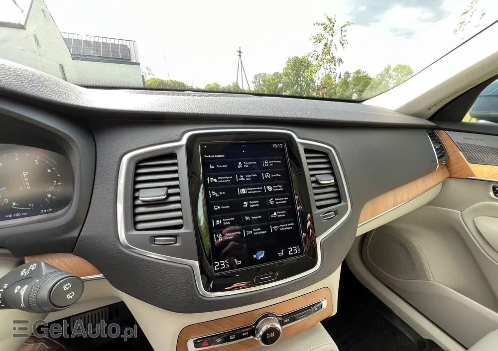 VOLVO XC 90 T6 AWD Geartronic Momentum Pro