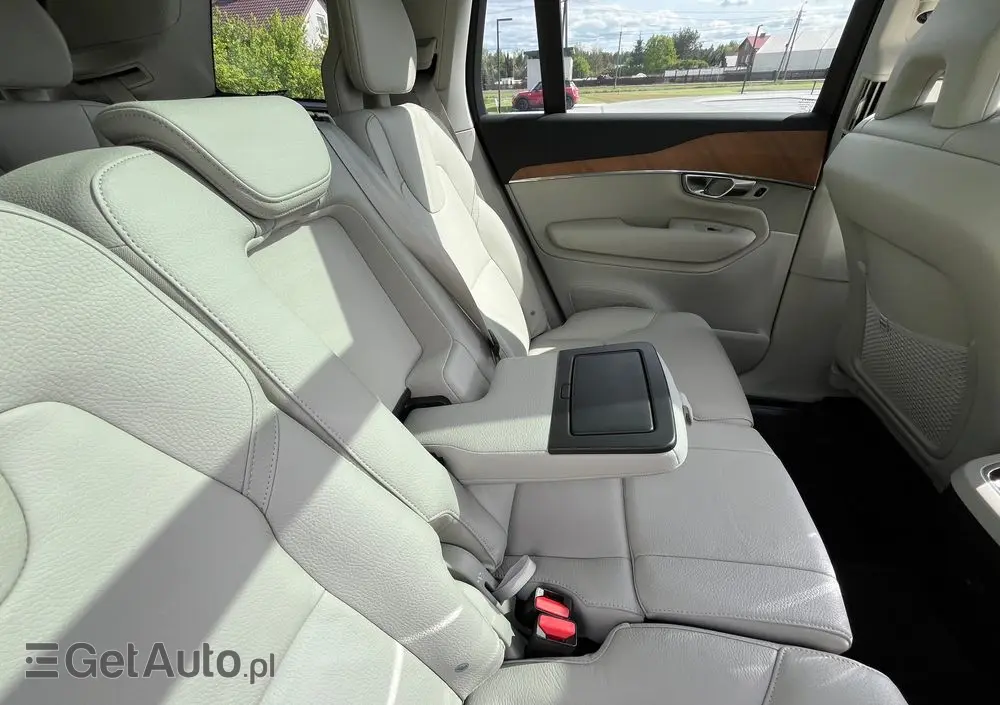 VOLVO XC 90 T6 AWD Geartronic Momentum Pro