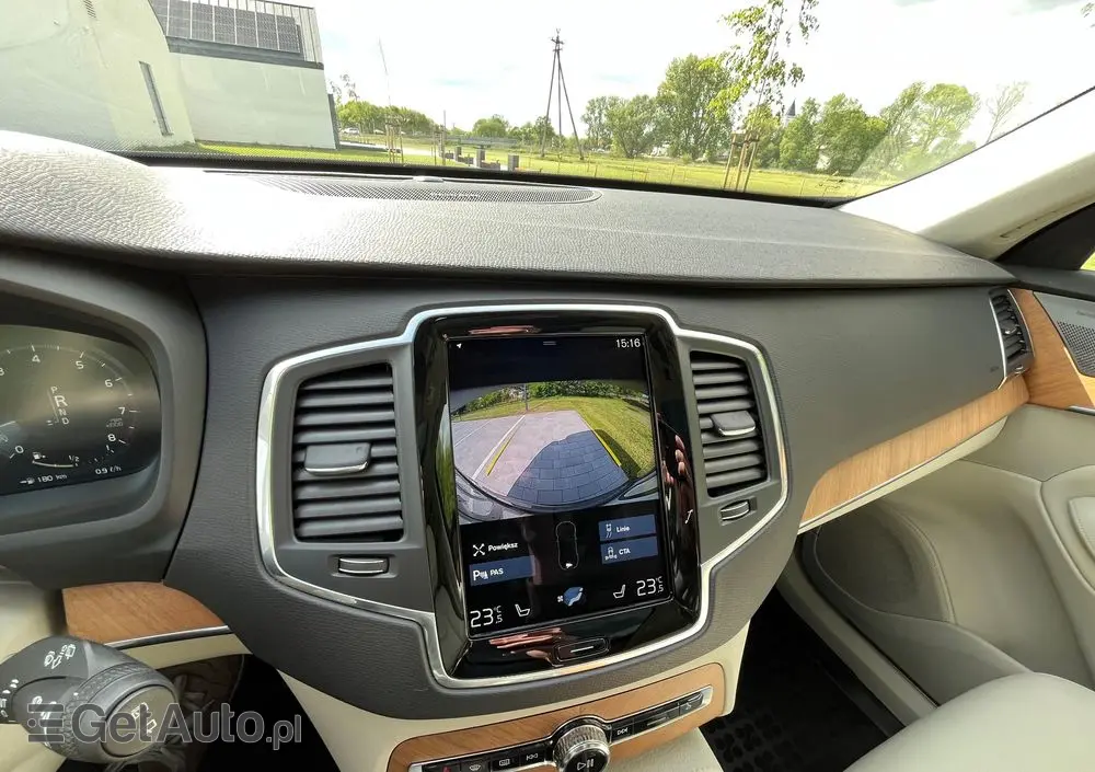 VOLVO XC 90 T6 AWD Geartronic Momentum Pro