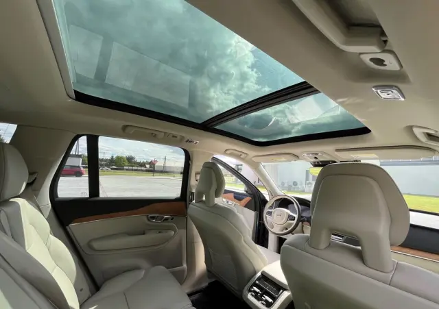 VOLVO XC 90 T6 AWD Geartronic Momentum Pro