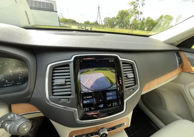 VOLVO XC 90 T6 AWD Geartronic Momentum Pro