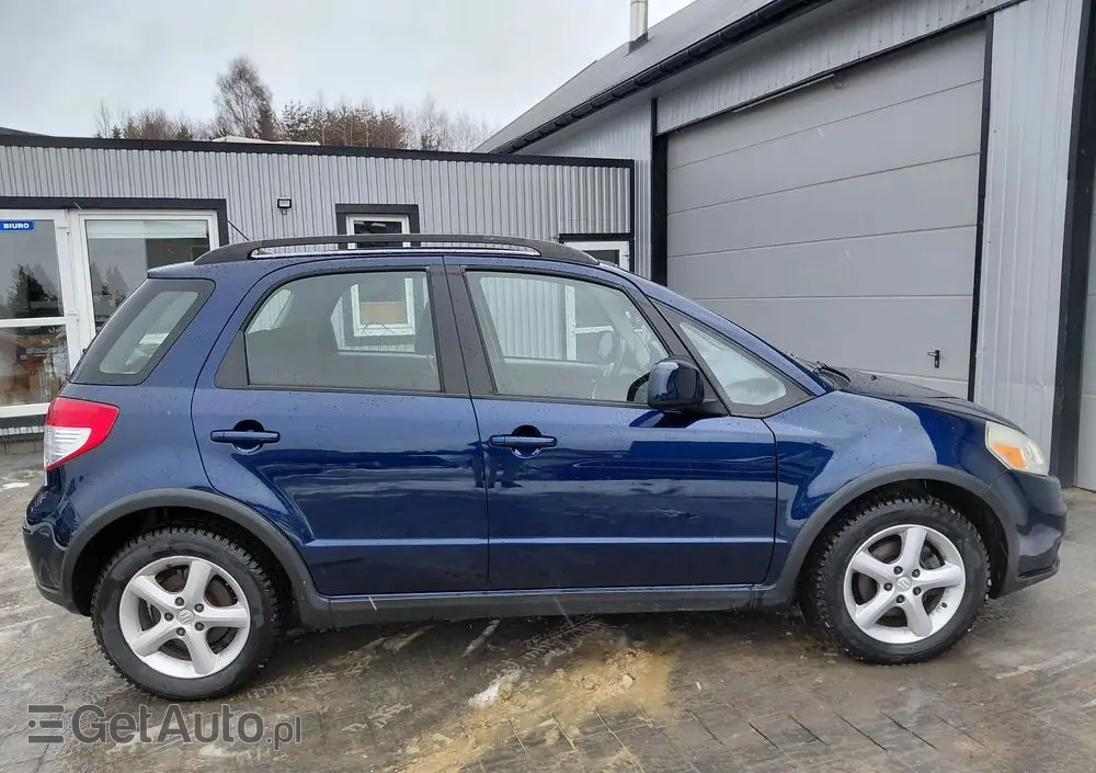SUZUKI SX4 