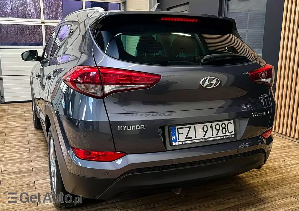 HYUNDAI Tucson Blue 1.7 CRDi 2WD Style