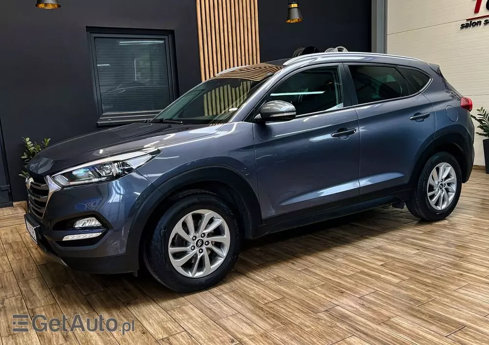 HYUNDAI Tucson Blue 1.7 CRDi 2WD Style