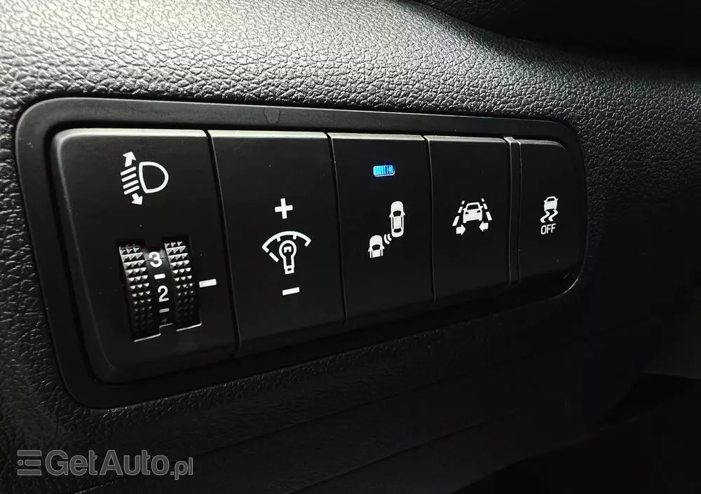 HYUNDAI Tucson Blue 1.7 CRDi 2WD Style