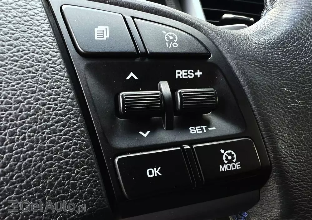 HYUNDAI Tucson Blue 1.7 CRDi 2WD Style